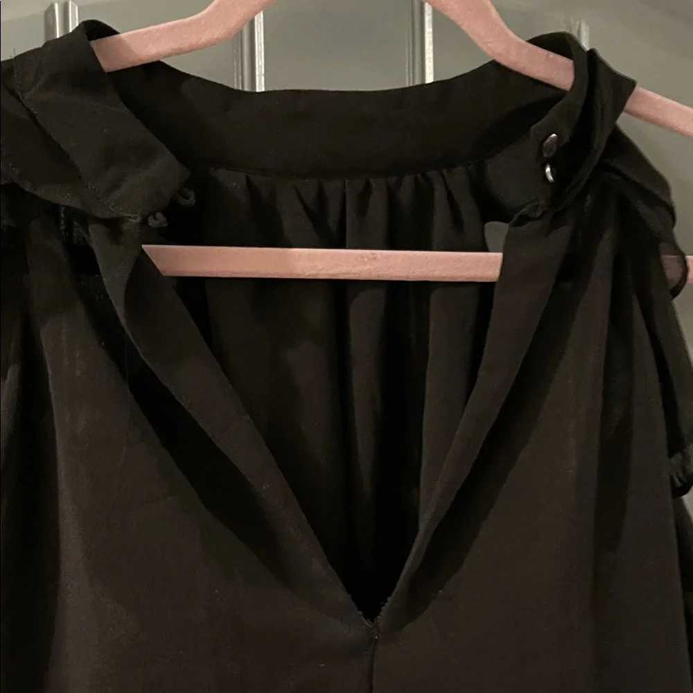 Chic Black Ruffle Sleeveless Blouse - Picture 4 of 7
